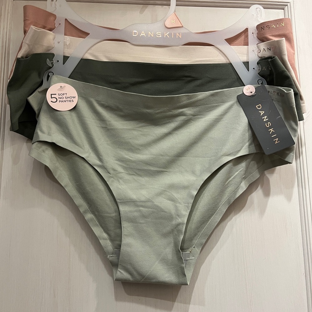 5 Pairs Danskin Intimates Women's Soft No Show Panties Underwear